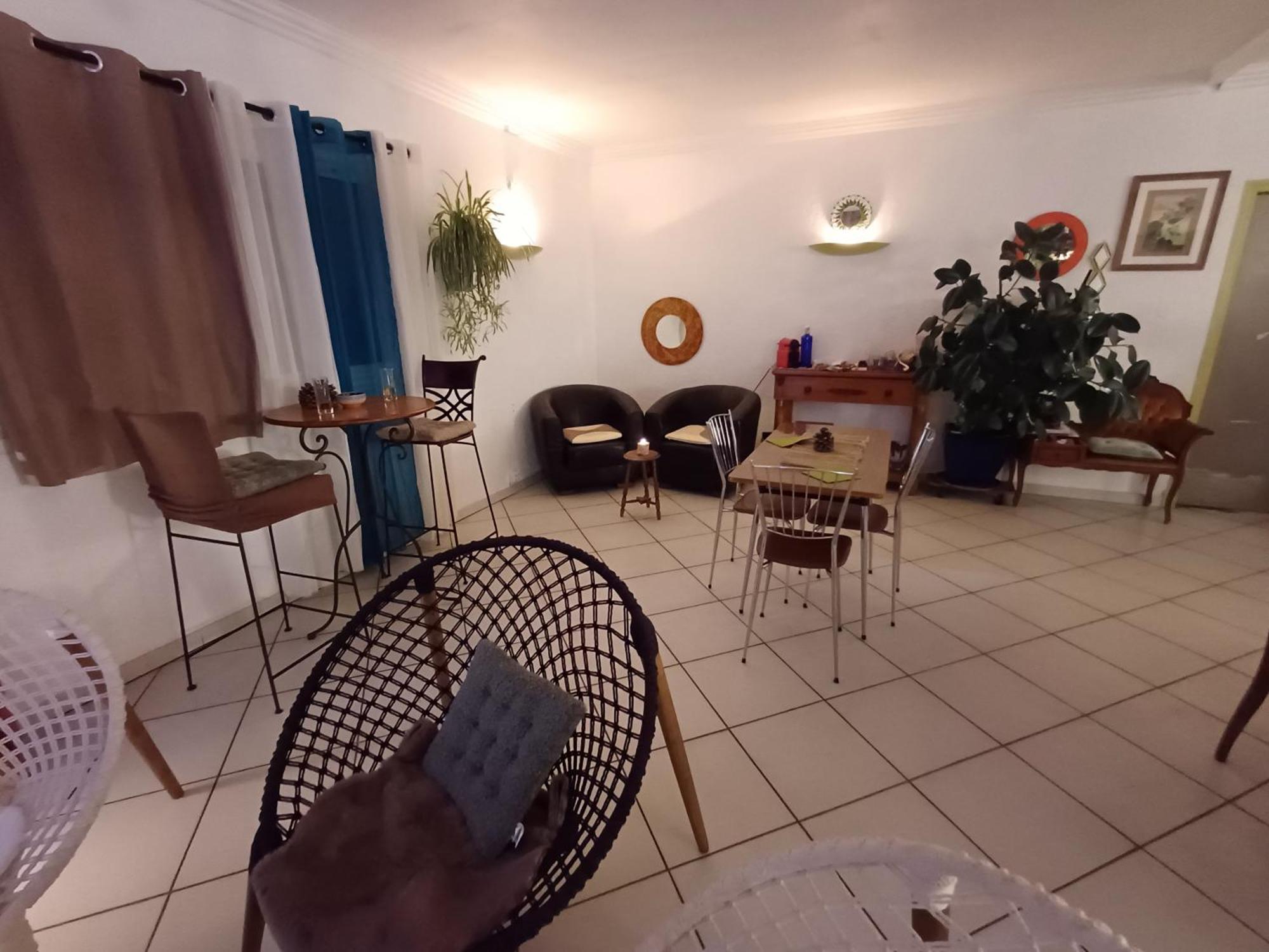 Bel Hotel Restaurant La Gentilhommiere Trèbes Exteriör bild