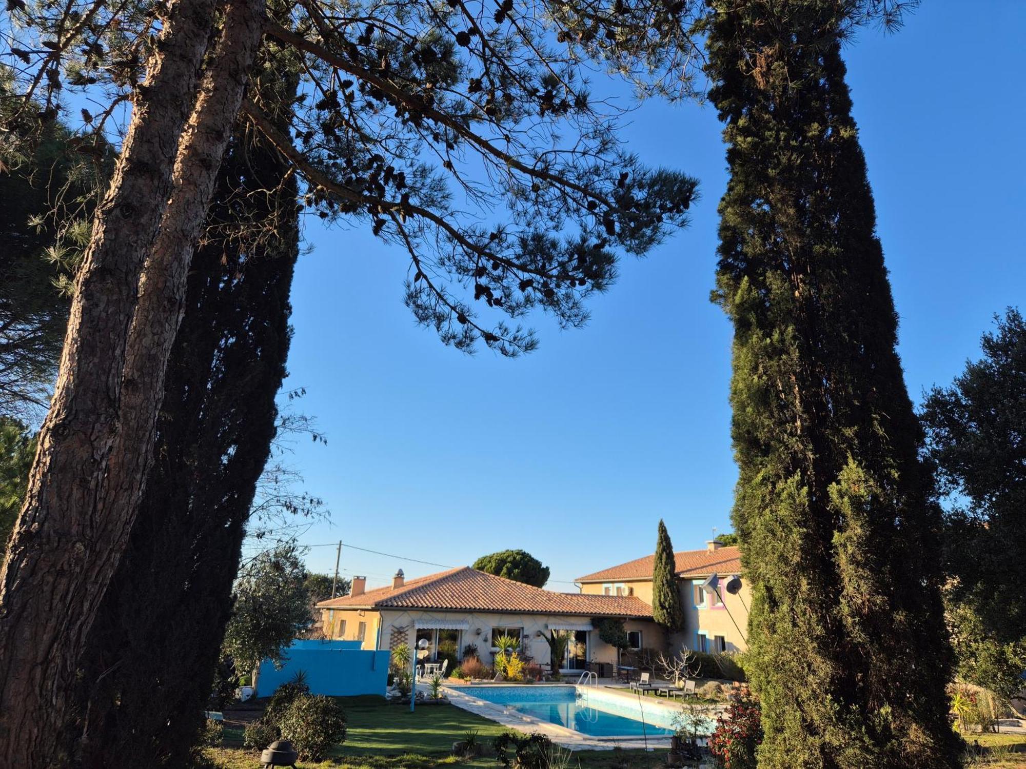 Bel Hotel Restaurant La Gentilhommiere Trèbes Exteriör bild